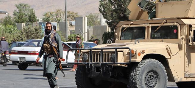 Checkpoint talibã em Cabul, no Afeganistão